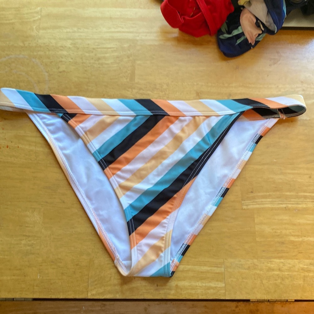 Peek&Beau swim button bikini size 14 pre-owned